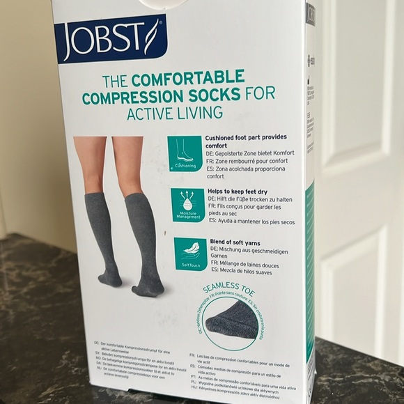 Jobst men’s compression socks - Picture 3 of 6